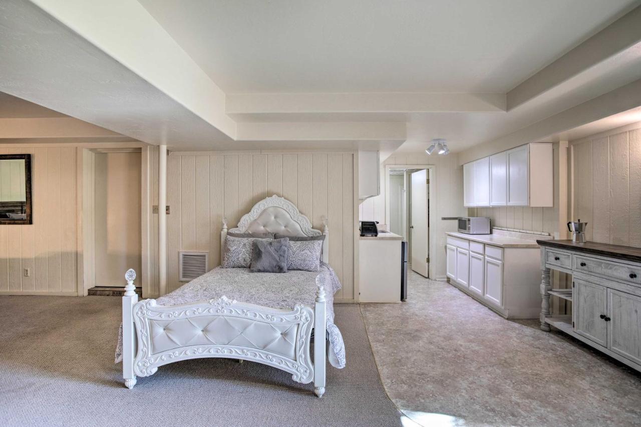 Sedona Hideaway With Swim Spa And Private Tavern! Екстериор снимка
